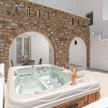 Almiriki Naxos Beachside Living 公寓