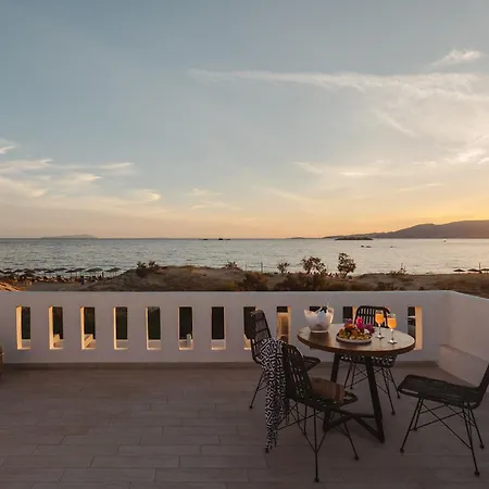 Almiriki Naxos Beachside Living Pláka