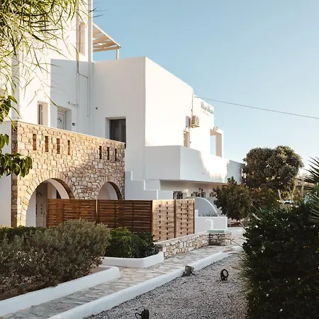 Almiriki Naxos Beachside Living * Pláka