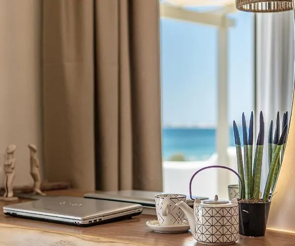 Almiriki Naxos Beachside Living Pláka