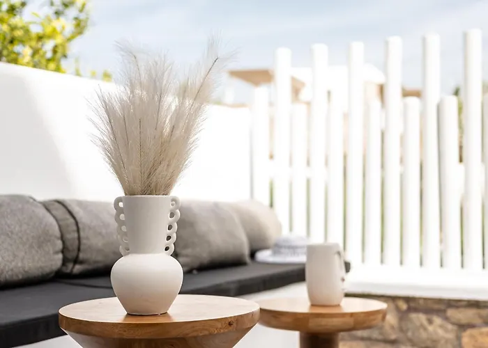 Almiriki Naxos Beachside Living