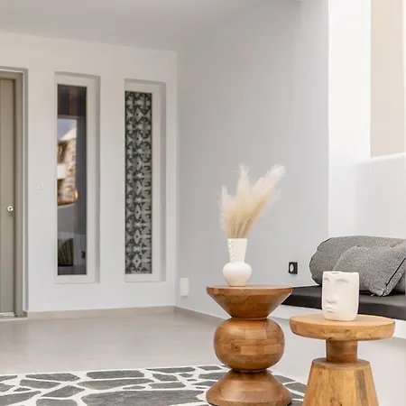 Almiriki Naxos Beachside Living Apartment *