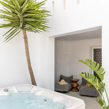 Almiriki Naxos Beachside Living Apartment Plaka (Naxos)