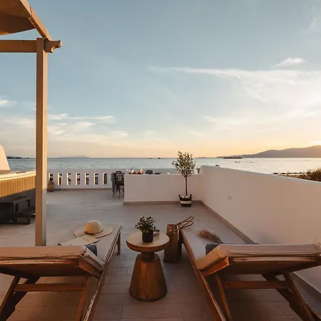 Daire Almiriki Naxos Beachside Living