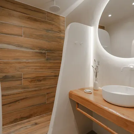 Almiriki Naxos Beachside Living Apartment *