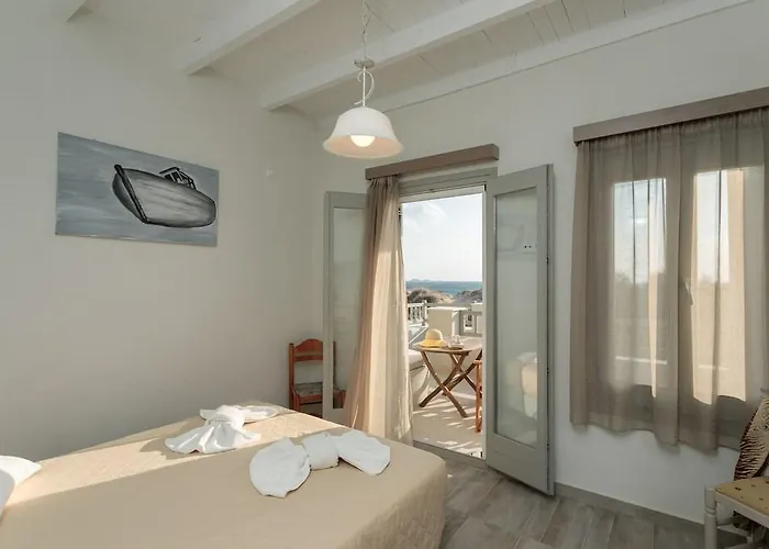 Almiriki Naxos Beachside Living Daire