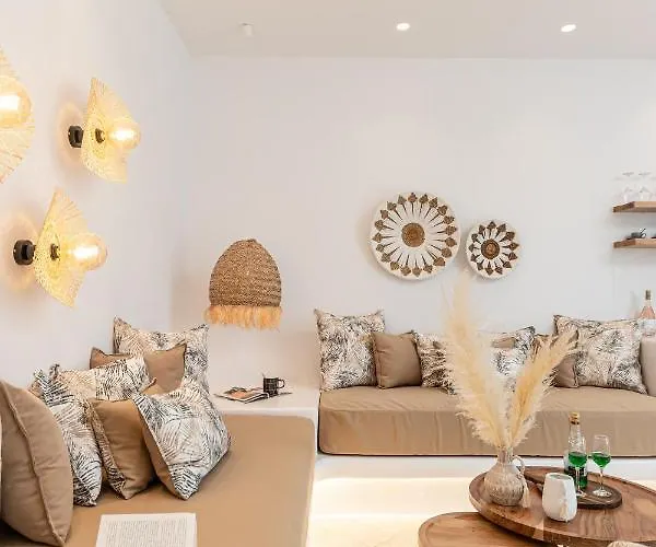 Daire Almiriki Naxos Beachside Living