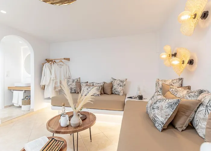 Almiriki Naxos Beachside Living