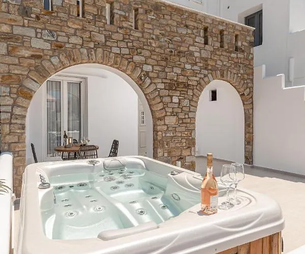 Almiriki Naxos Beachside Living Daire