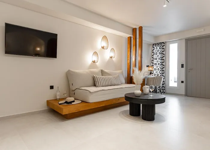 Almiriki Naxos Beachside Living