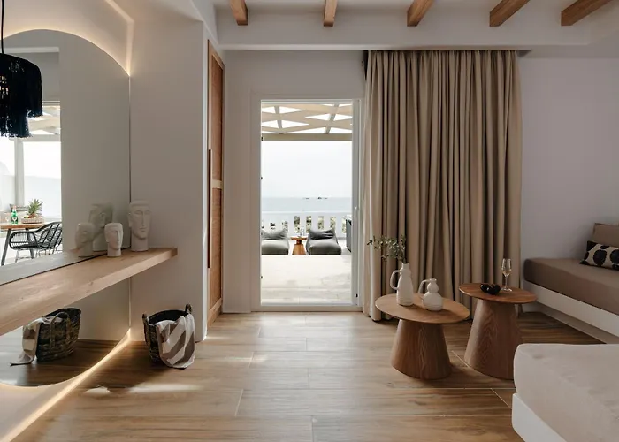 Almiriki Naxos Beachside Living * Pláka